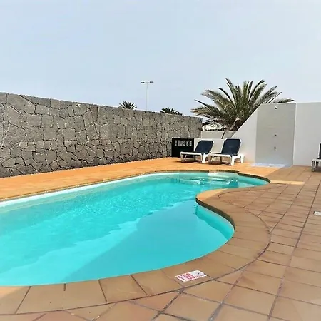 Fuer 5 Personen Und 1 Kind In Playa Blanca, Lanzarote Geeinde Yaiza Дом отдыха *